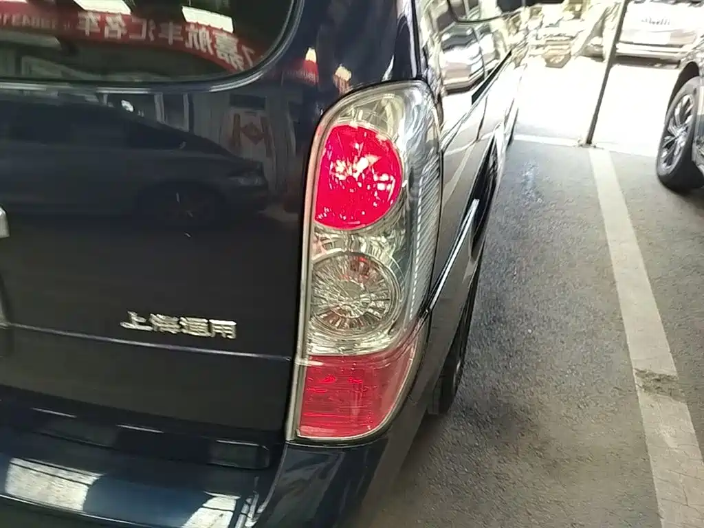 Buick GL8 2014 2.4L Classic Edition фото 8