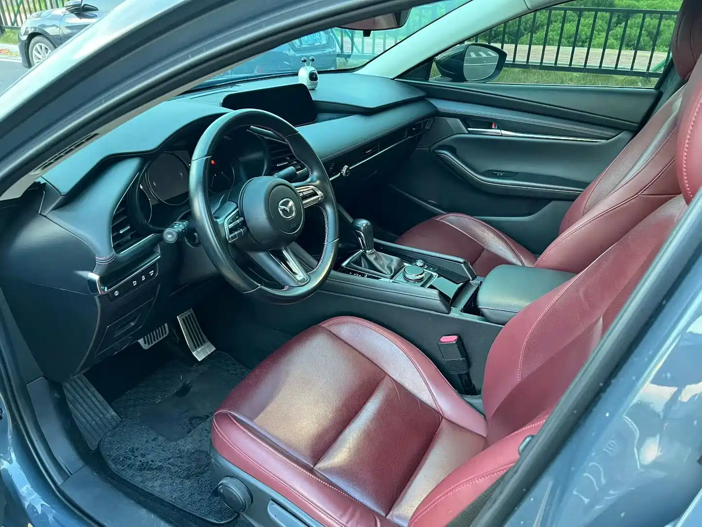Photo 5 - Mazda Mazda 3