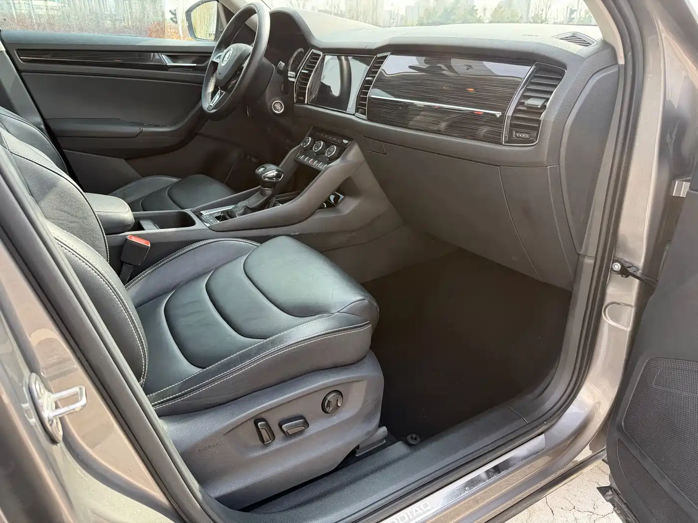 Škoda Kodiaq 2018 TSI330 7-seat FWD Luxury Premium фото 6