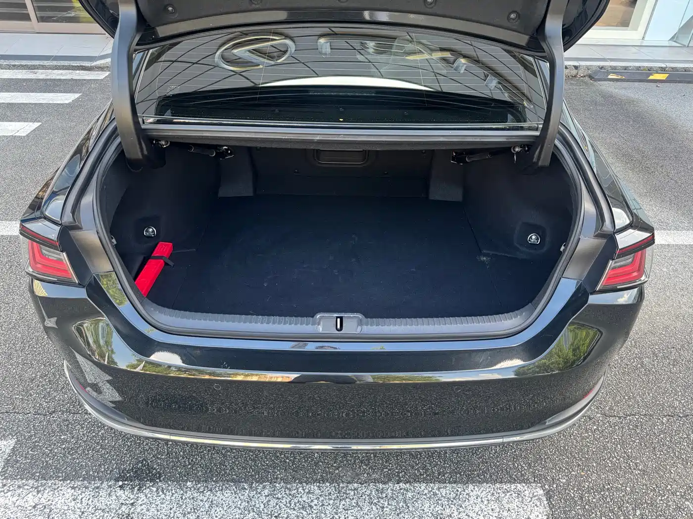 Lexus ES 2025 2025 300h Premium Edition