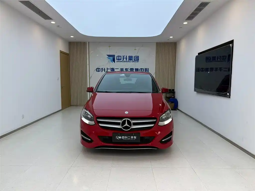 Mercedes-Benz B-Class 2017 B 180 фото 2