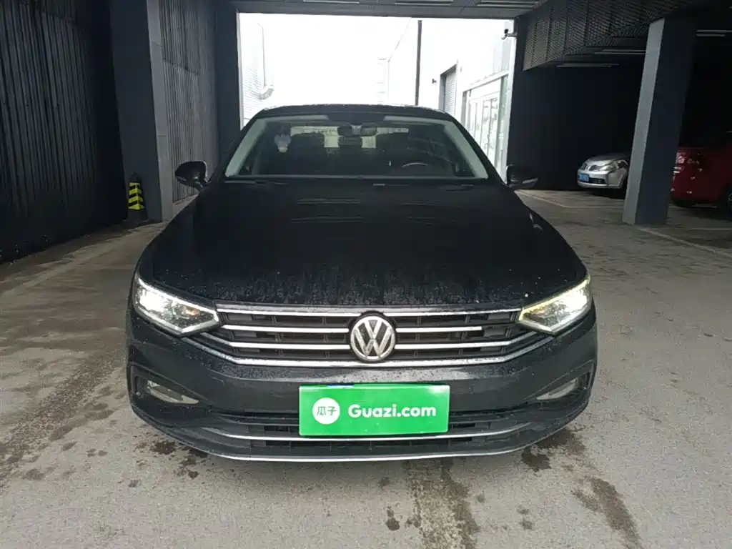 Volkswagen Magotan 2020 330TSI DSG Leading фото 3
