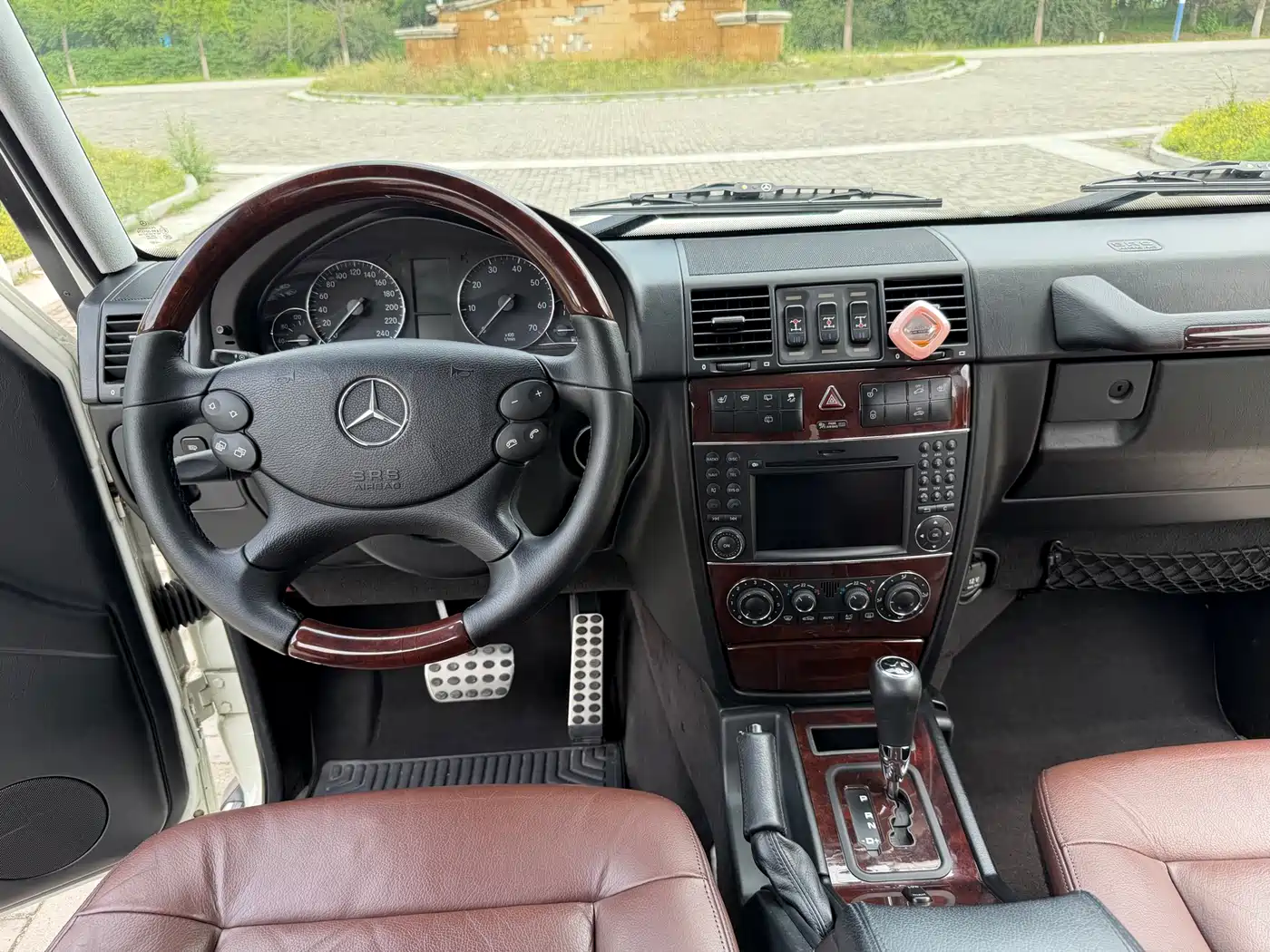Mercedes-Benz G-Class 2010 G 500 фото 29