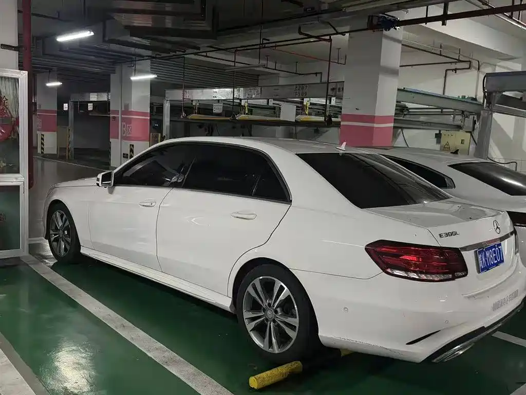 Mercedes-Benz E-Class 2015 Facelift E 200 L Sport фото 4