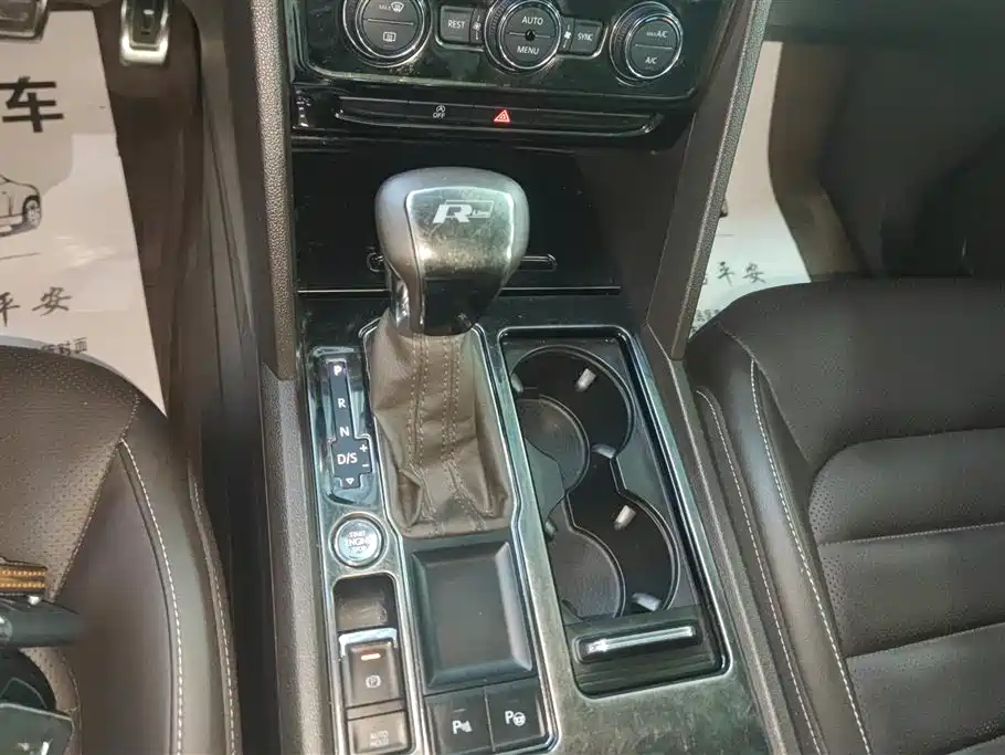 Volkswagen Teramont 2017 330TSI 2WD Luxury фото 16