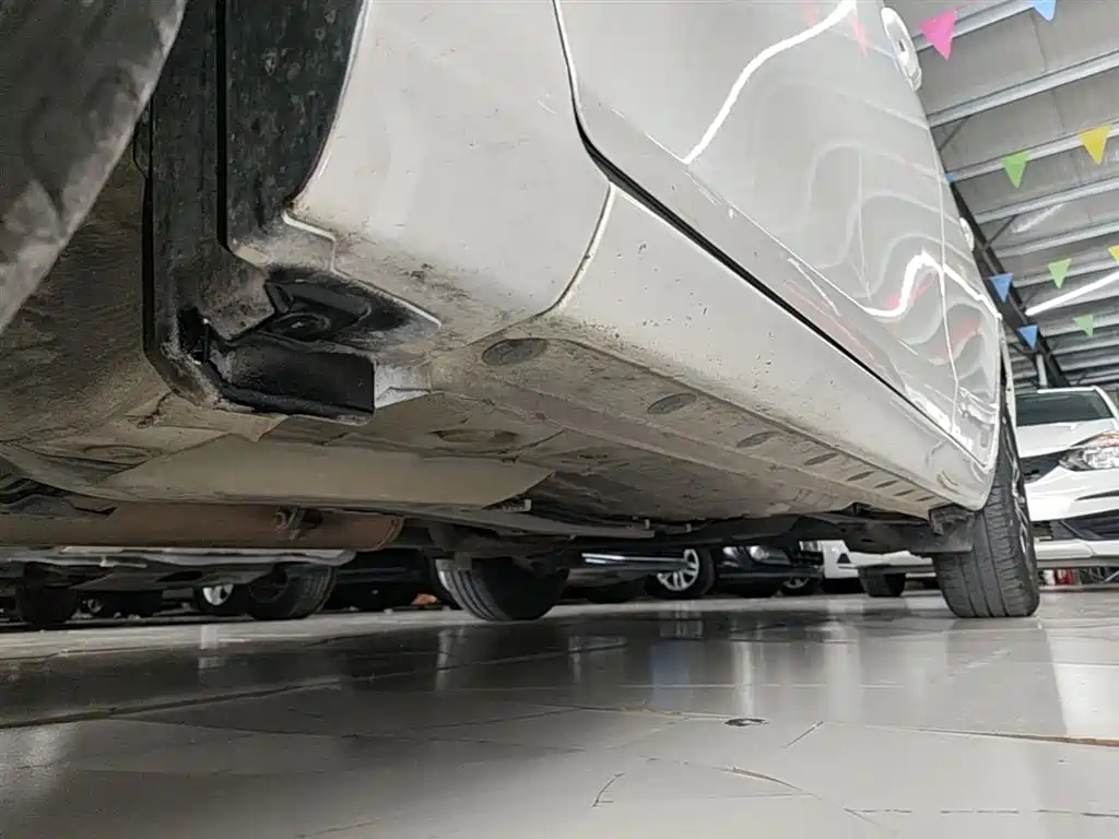 Toyota YARiS L Zhi Xiang 2017 1.5E CVT Charming Edition фото 22