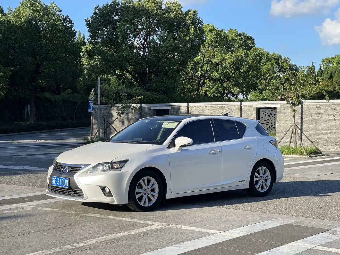 Lexus CT 2017 2014 CT200h Comfort Edition Dual Tone