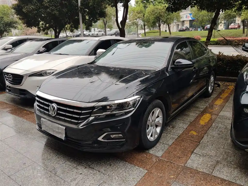 Volkswagen Passat 2019 Model 280TSI Business Edition China VI