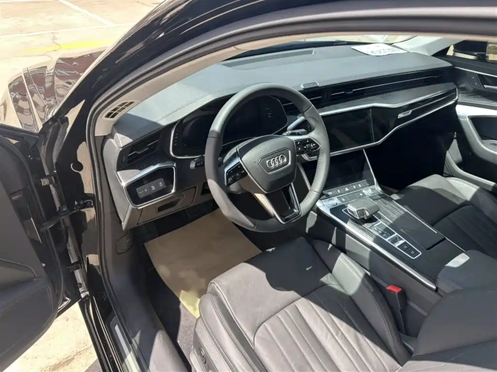 Audi A6L 2019 40 TFSI Luxury Elegance фото 15