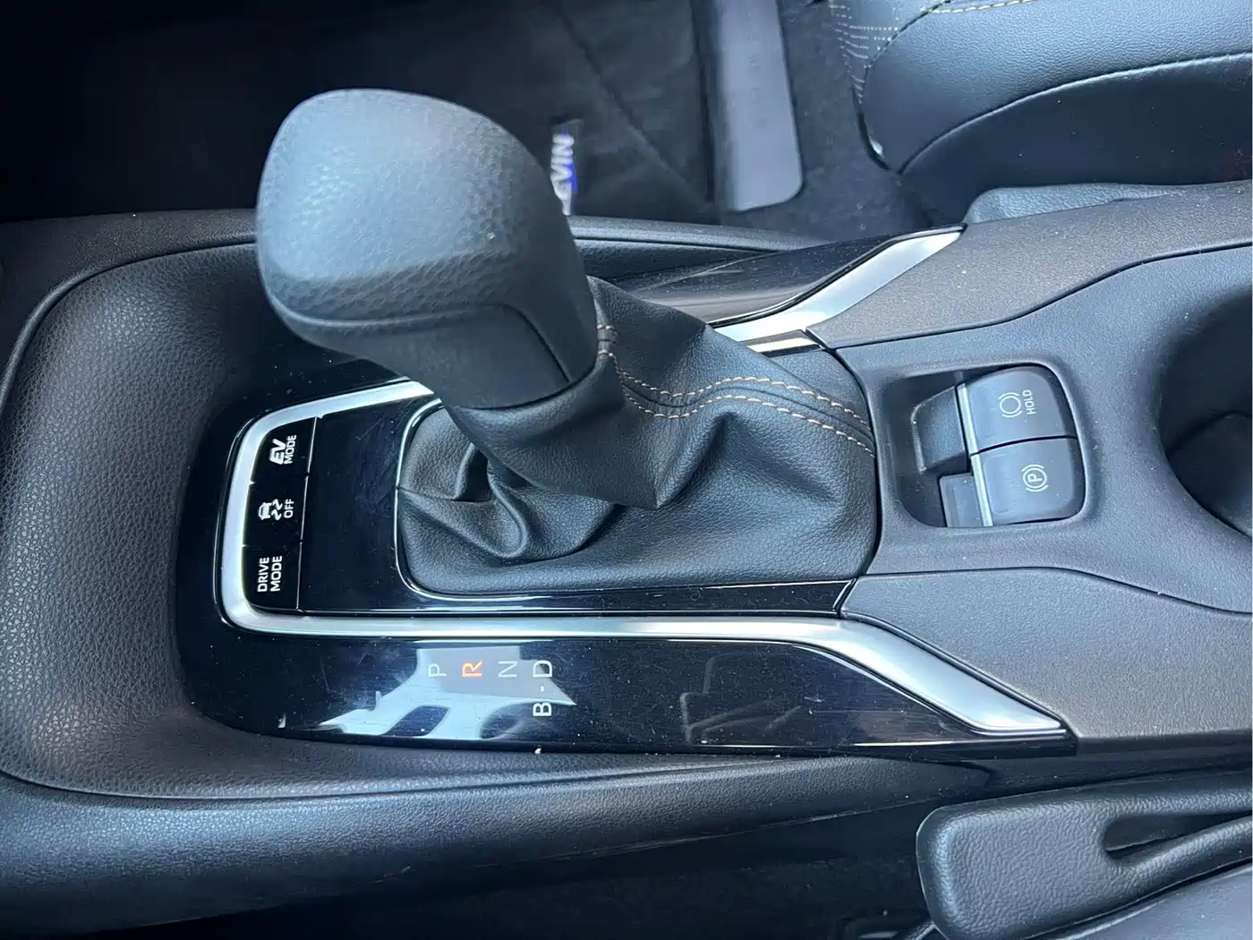 Toyota Levin 2023 Smart Hybrid 1.8L Sport Edition фото 16