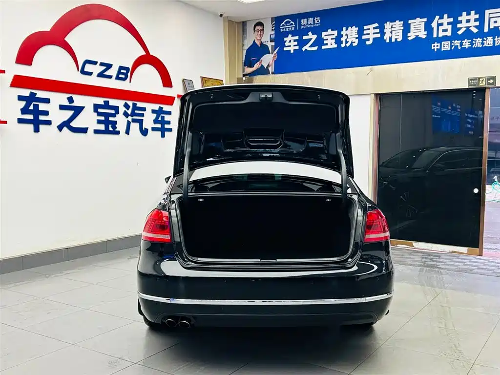 Volkswagen Passat 2014 2.0TSI DSG Executive Edition фото 9