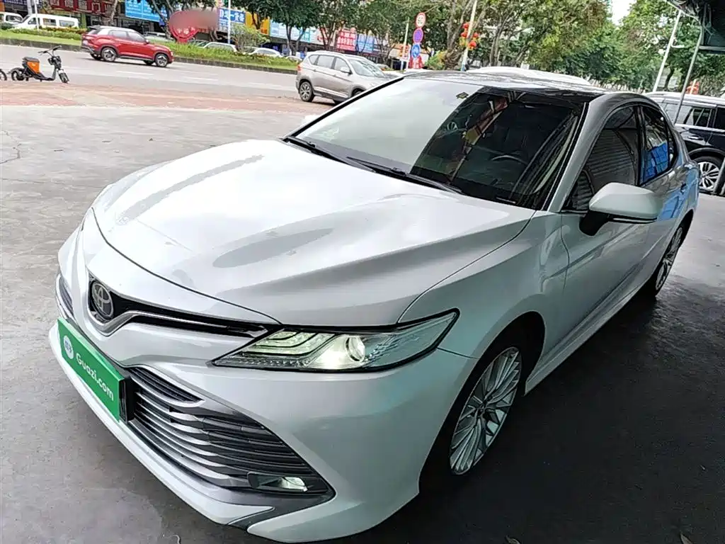 Toyota Camry 2019 2.5G Luxury Edition China VI