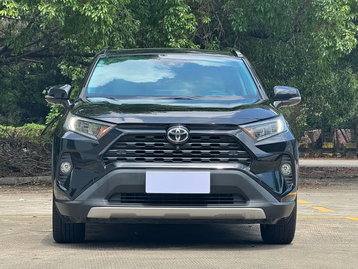 Toyota RAV4 Rongfang 2022 2.0L CVT 2WD Trend Edition фото 2