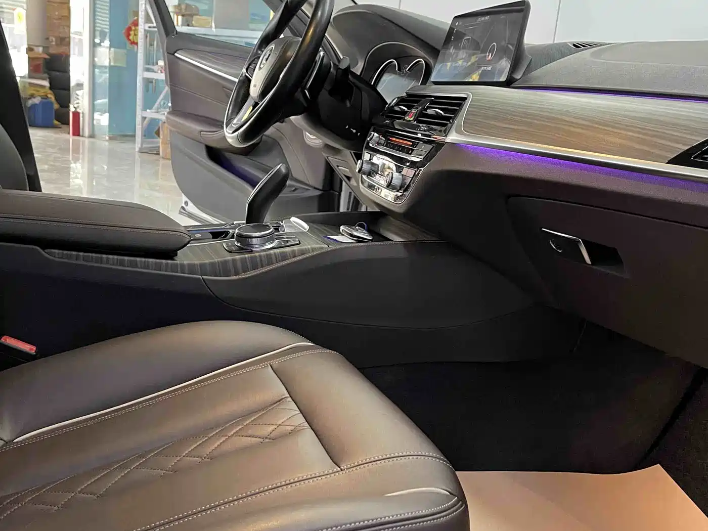 BMW 5 Series 2018 530Li Leading Luxury Package фото 6