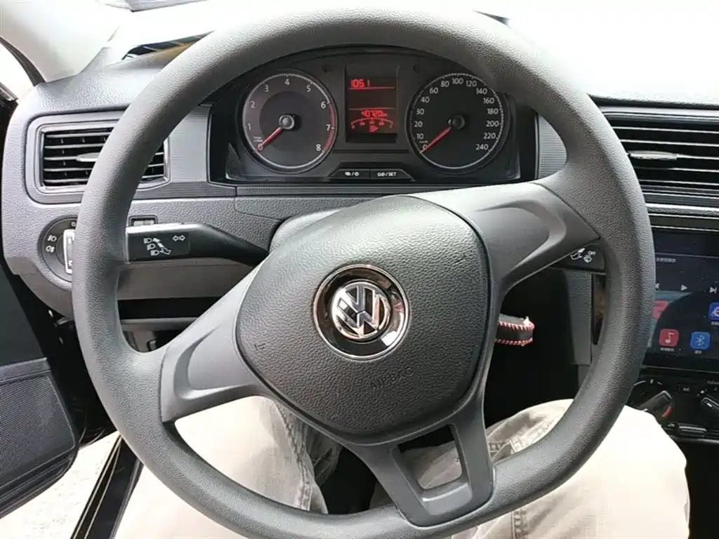 Volkswagen Santana 2018 1.5L Manual Trend Edition фото 11