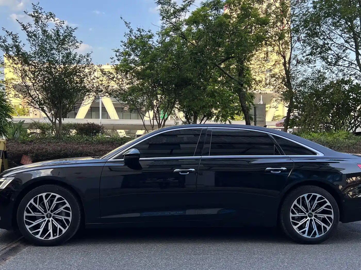Audi A6L 2021 45 TFSI Exclusive Elegance фото 2