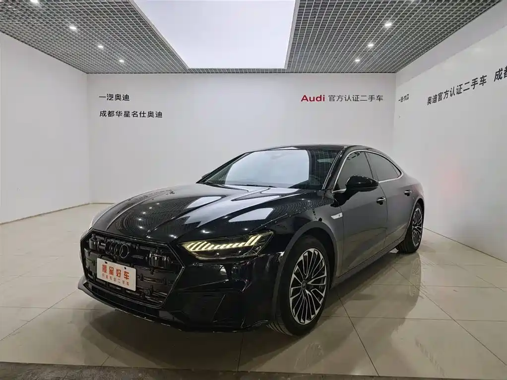 Audi A7L 2024 45 TFSI Luxury
