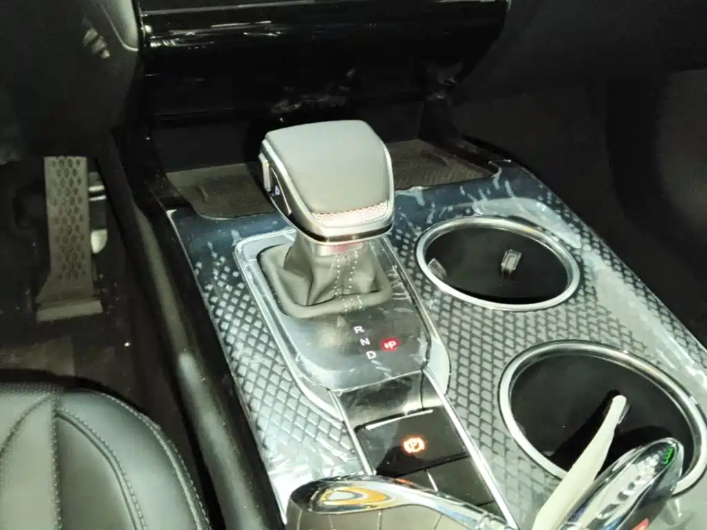 Hongqi HS3 PHEV 2026 2024 PHEV 115km Power Edition