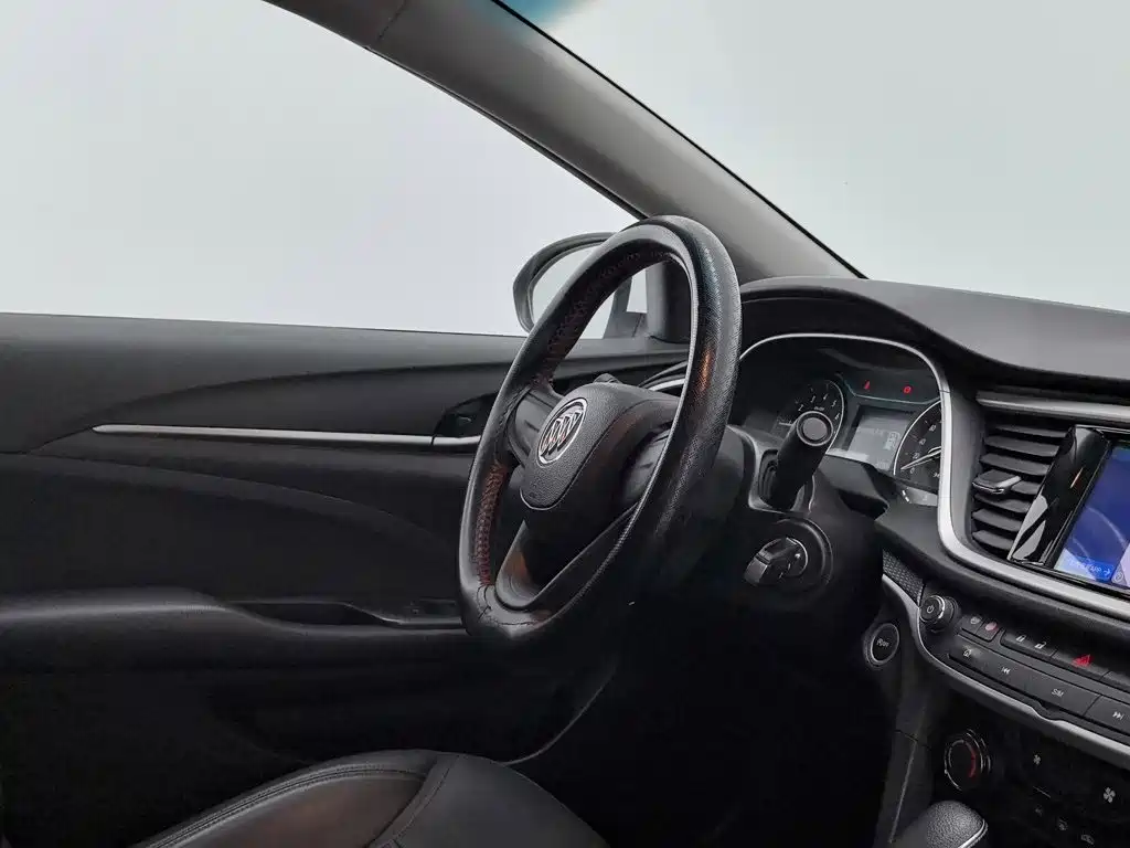 Фото 22 - Buick Excelle