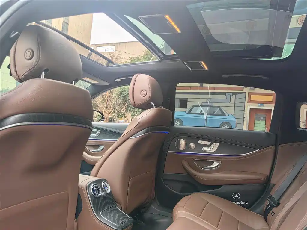 Mercedes-Benz E-Class 2021 E 300 L Luxury фото 17