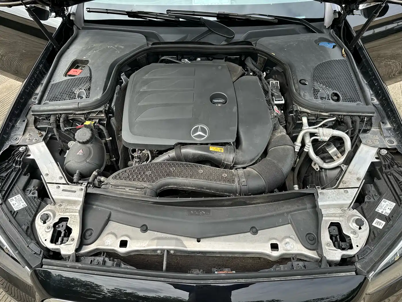 Mercedes-Benz E-Class 2023 E 300 L Fashion фото 15