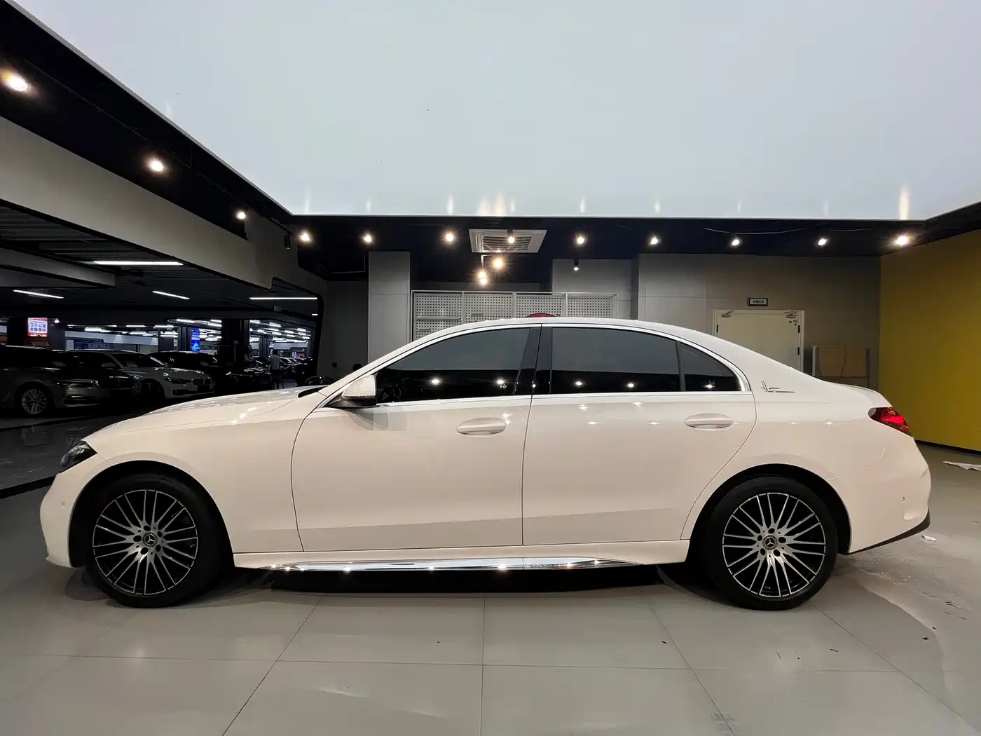 Mercedes-Benz C-Class 2023 C 260 L Sport фото 12
