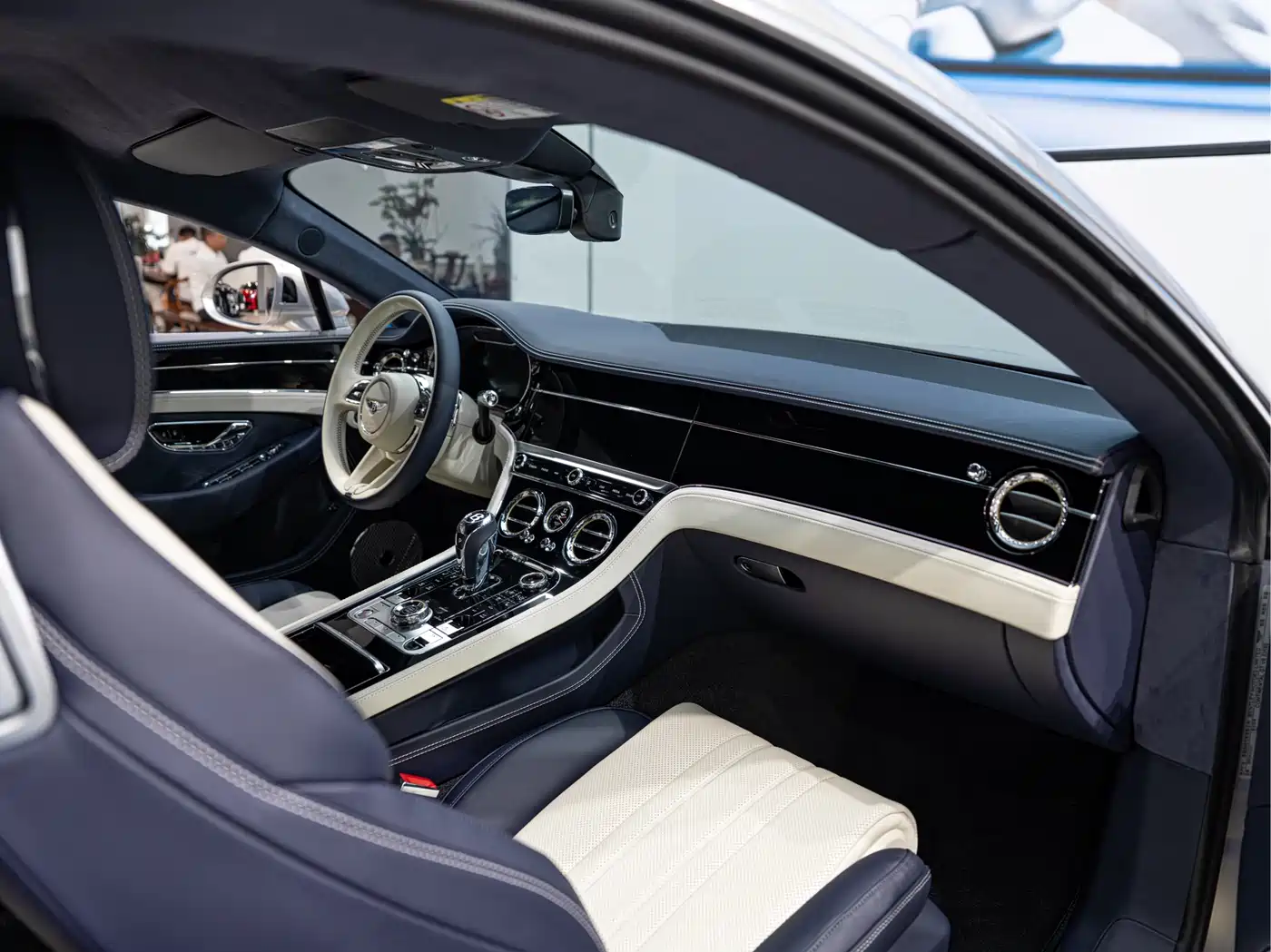  CONTINENTAL