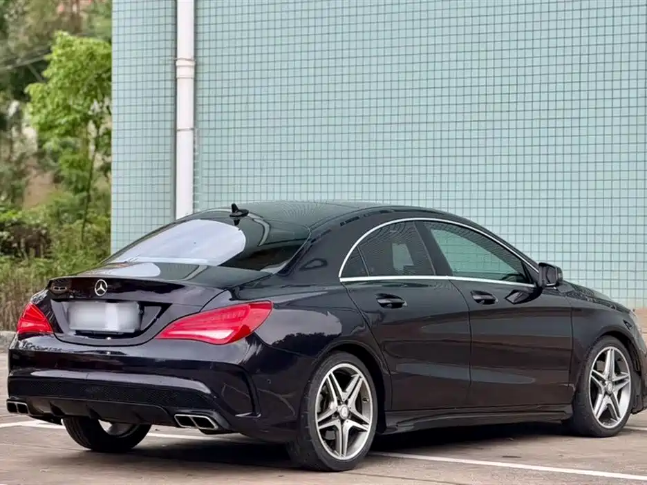 Mercedes-Benz CLA (Import) 2016 CLA 220 4MATIC фото 5