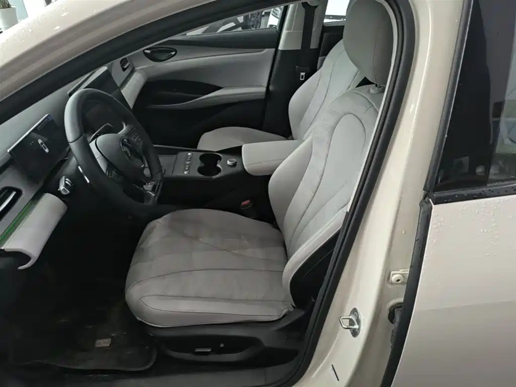 BYD Seal 06 DM-i Touring 2025 DM-i 150KM Flagship фото 15