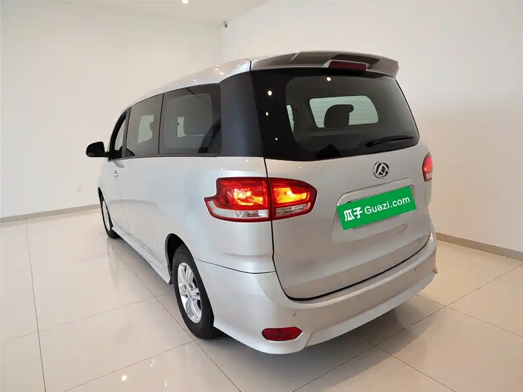 SAIC Maxus Maxus G10 2021 2.0T Automatic Elite Edition Gasoline 7-Seater фото 23