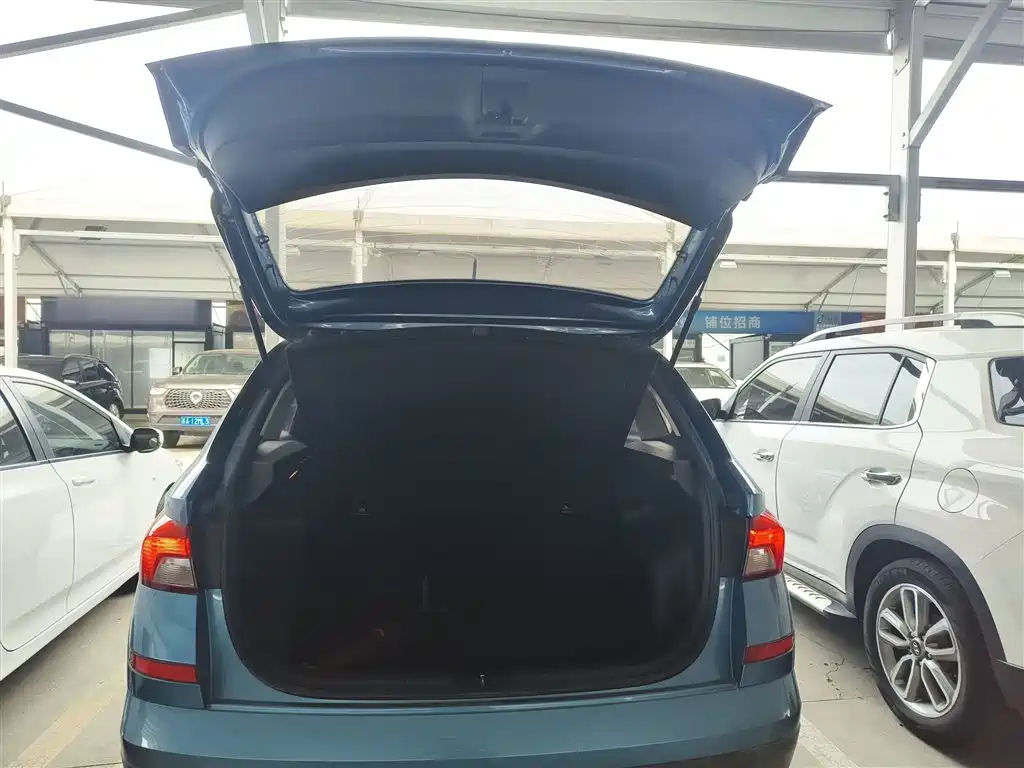 Škoda Kamiq 2018 1.5L Automatic Comfort Version China VI фото 15
