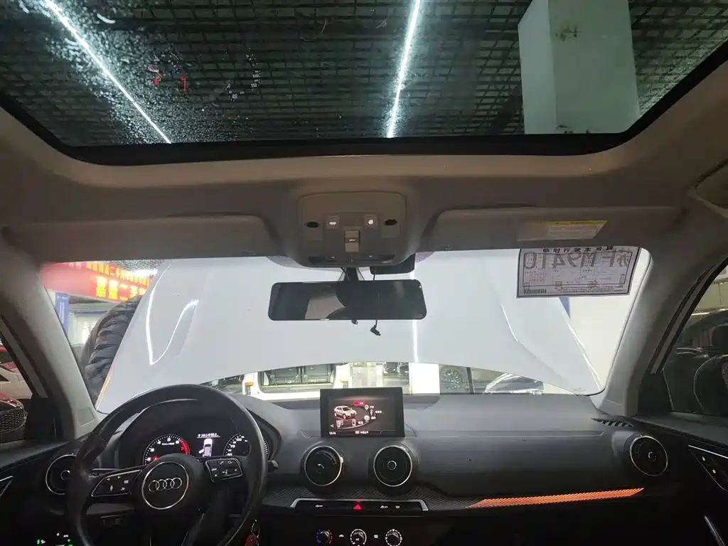 Audi Q2L 2018 35 TFSI Launch Exclusive Edition China VI фото 18