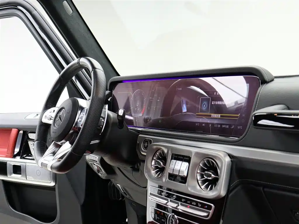 Mercedes-Benz G-Class AMG 2023 AMG G 63 фото 13