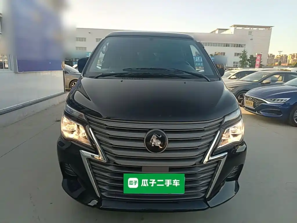 Dongfeng Fengxing Lingzhi 2025 2023 M5 1.6L Utility 5-Seater