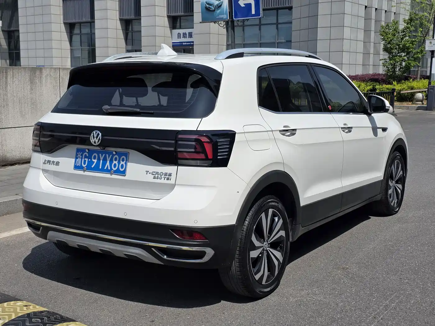 Volkswagen T-Cross 2019 280TSI DSG Luxury Edition фото 5