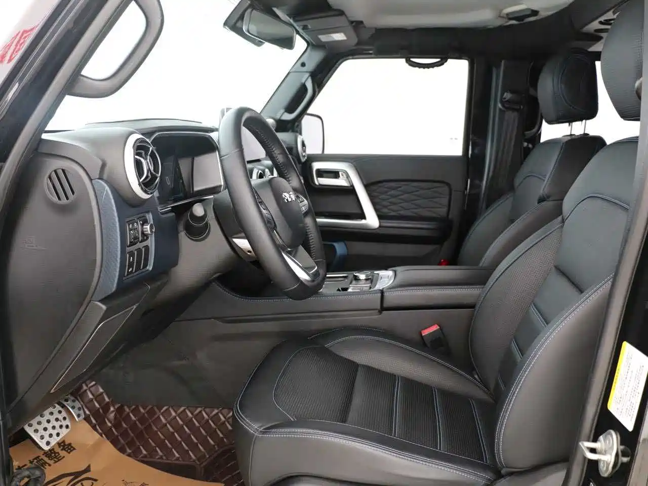 BAIC ORV Beijing Offroad BJ40 2023 2.0T Auto 4WD Urban Hunter Knight Edition фото 6