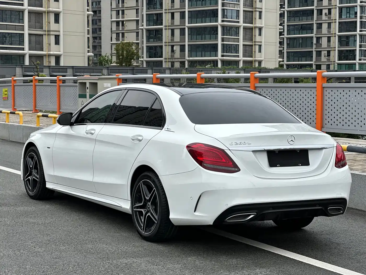Mercedes-Benz C-Class 2021 C 260 L Sport Starry Exclusive Edition фото 16