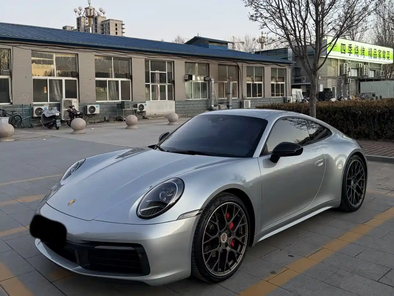 Porsche 911 2020 Carrera 3.0T