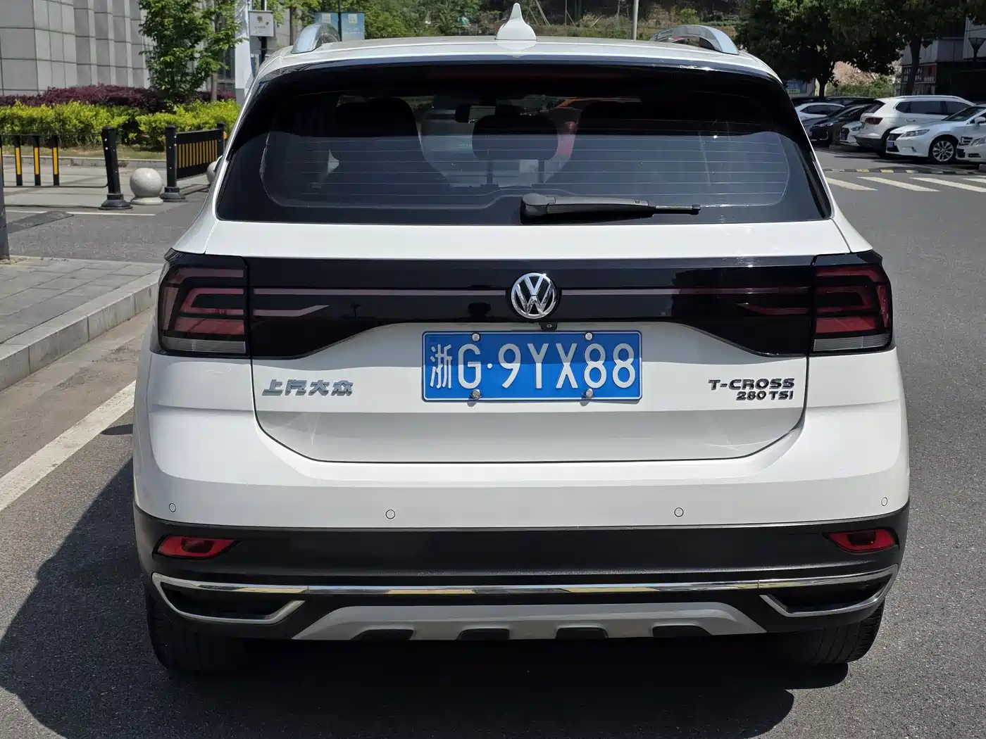 Volkswagen T-Cross 2019 280TSI DSG Luxury Edition фото 4