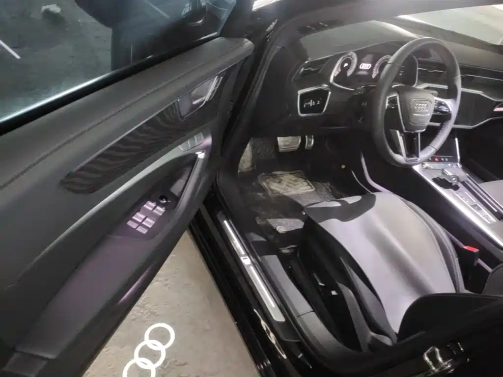 Audi A6L 2025 45 TFSI quattro Premium Sport фото 23