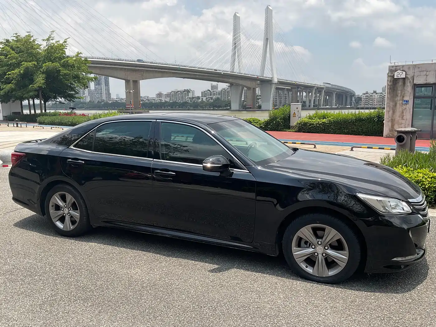 Toyota Crown 2015 2.5L Smart Edition фото 4