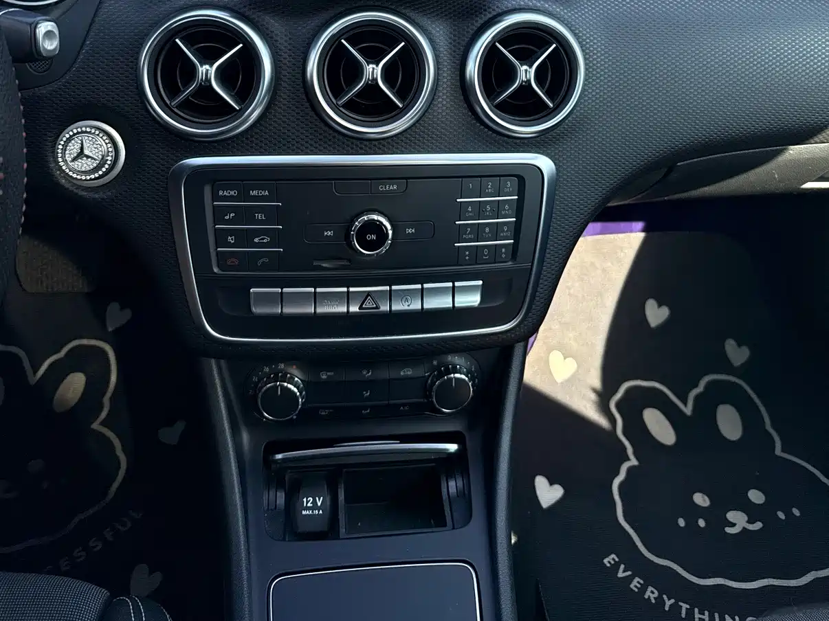 Mercedes-Benz A-Class (Import) 2017 A 180 фото 14