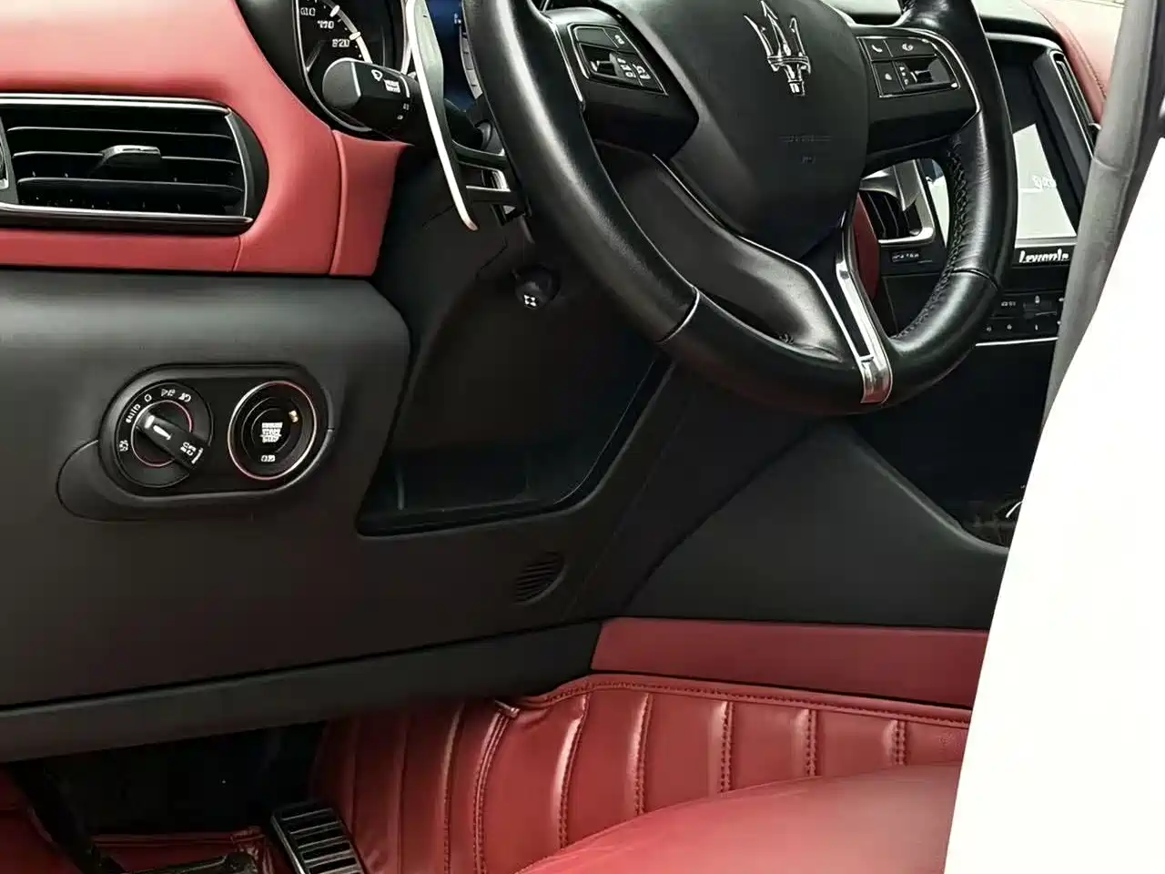 Maserati Levante 2016 Model 3.0T S Standard фото 8