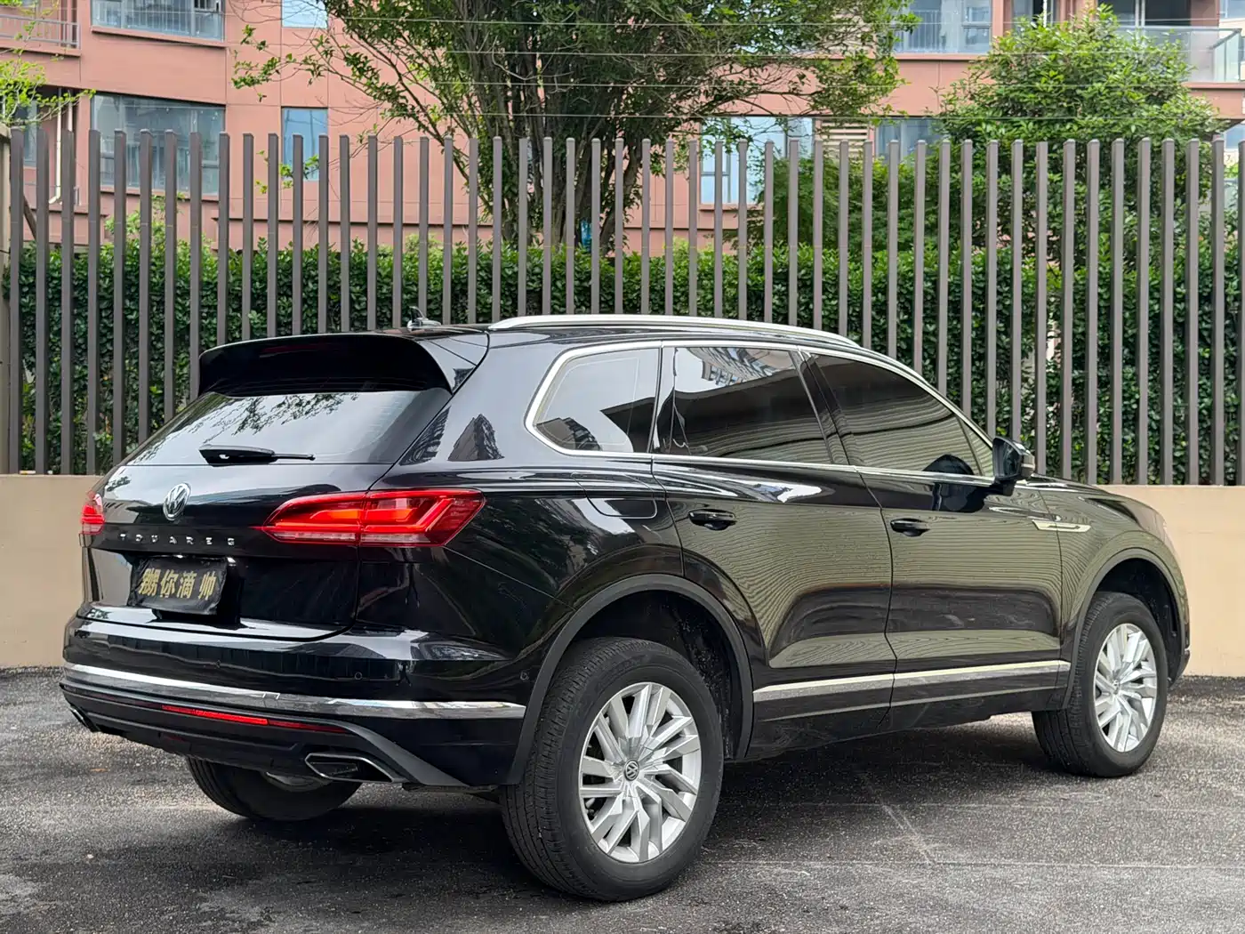 Volkswagen Touareg 2019 2.0TSI Sharp Wing Edition China VI фото 4