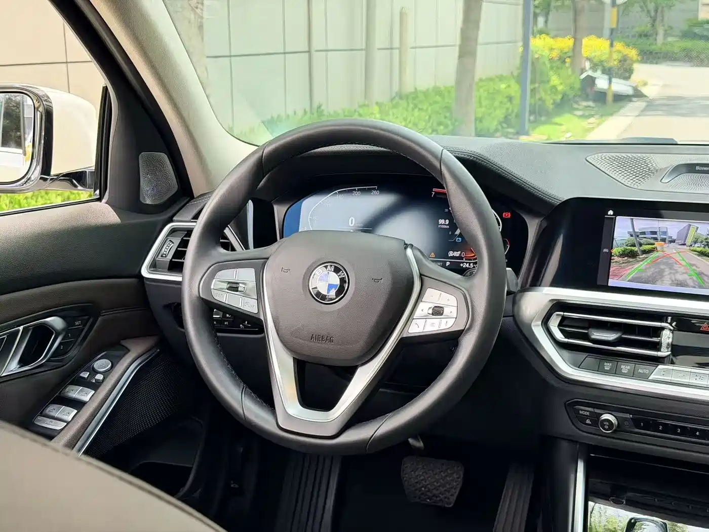 BMW 3 Series 2020 325Li Launch Edition фото 27