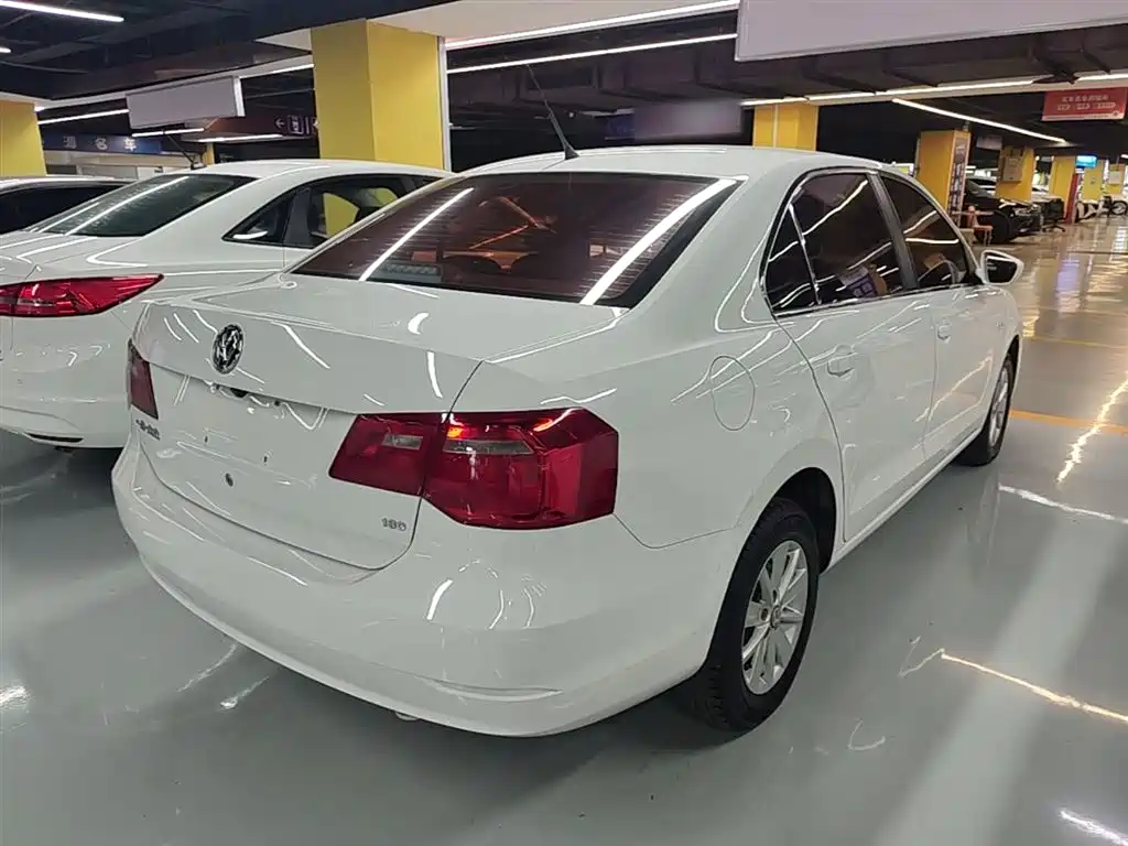 Volkswagen Jetta 2015 Value Edition 1.6L Manual Fashion фото 7