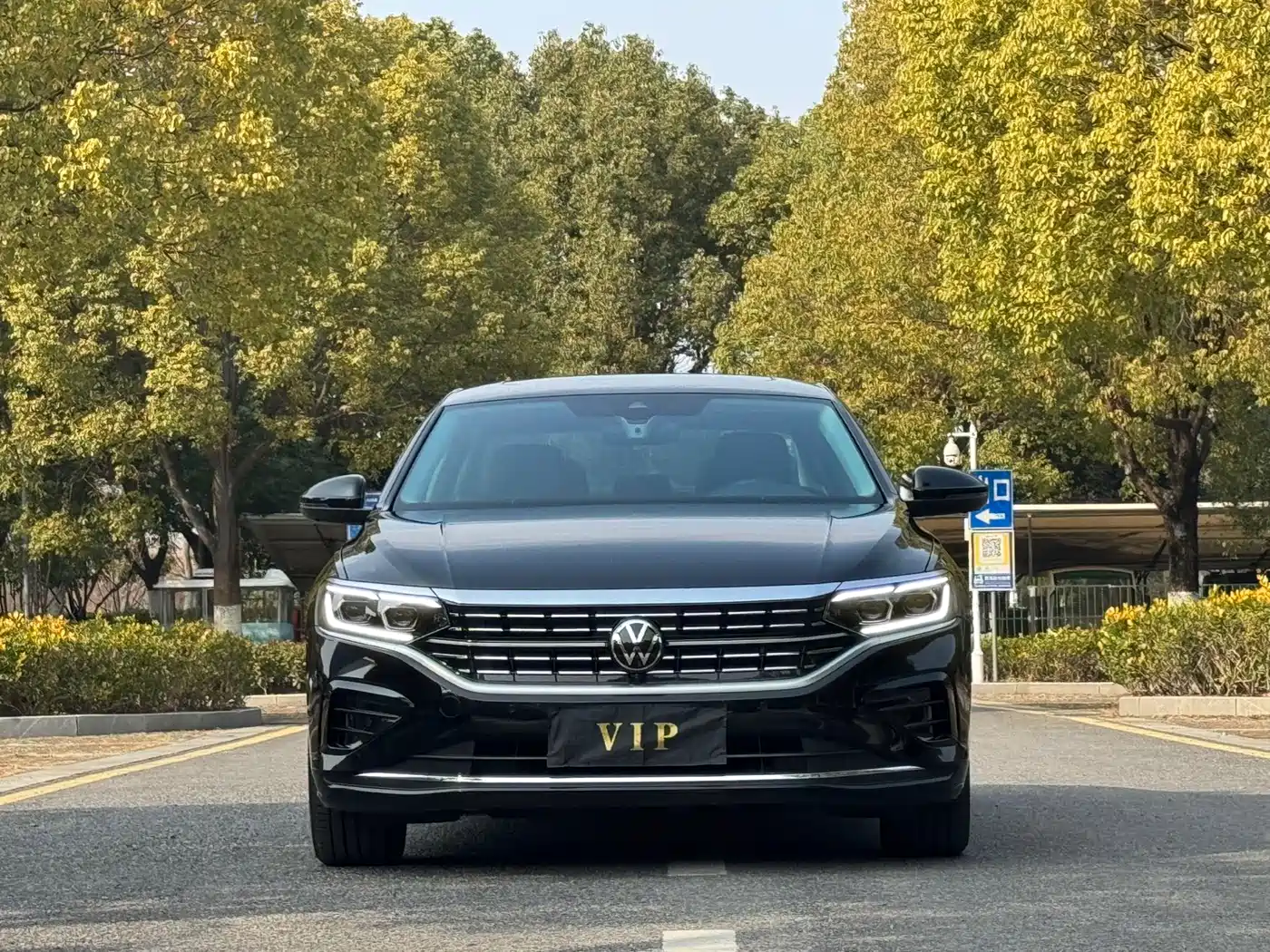 Volkswagen Passat 2023 Facelift 330TSI Luxury Edition фото 2