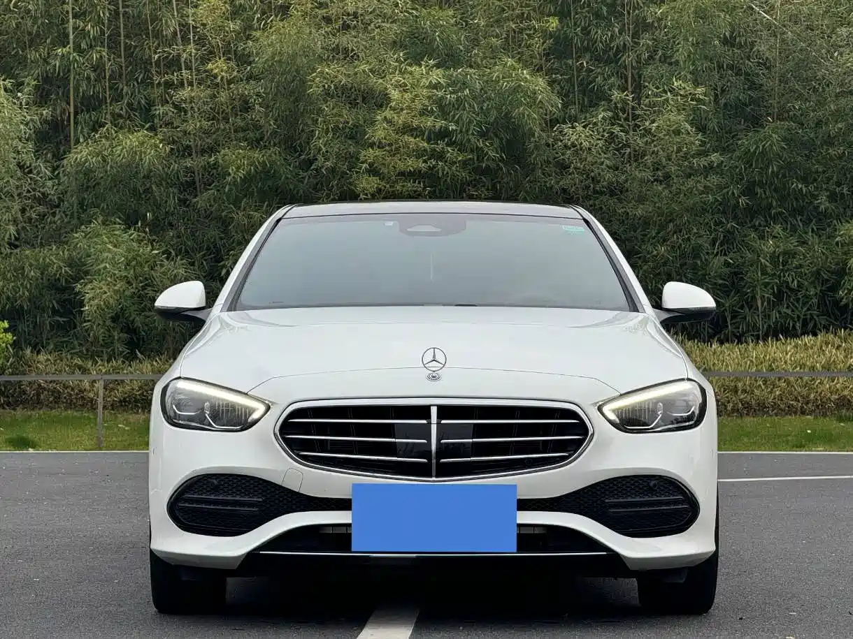 Mercedes-Benz C-Class 2024 C 260 L фото 2