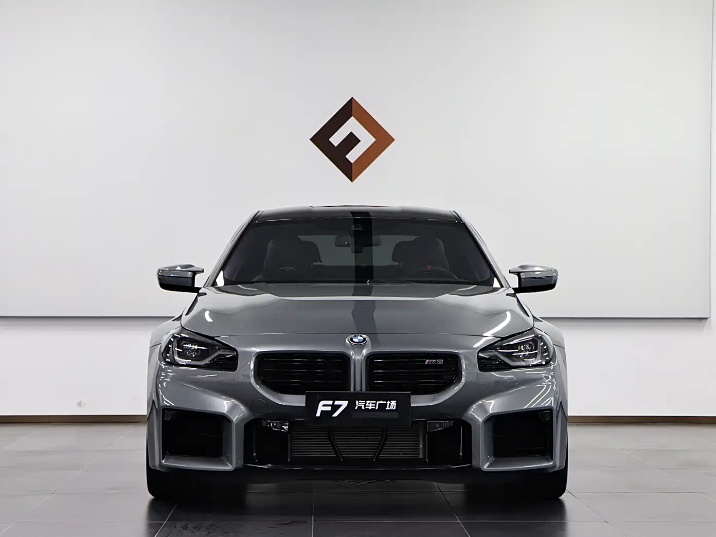 Photo 2 - BMW M2
