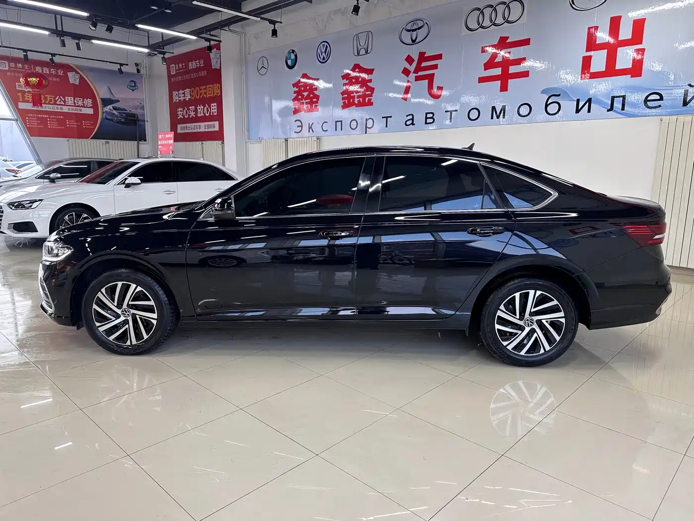 Volkswagen Lavida 2023 280TSI DSG Starlight Comfort Edition фото 18